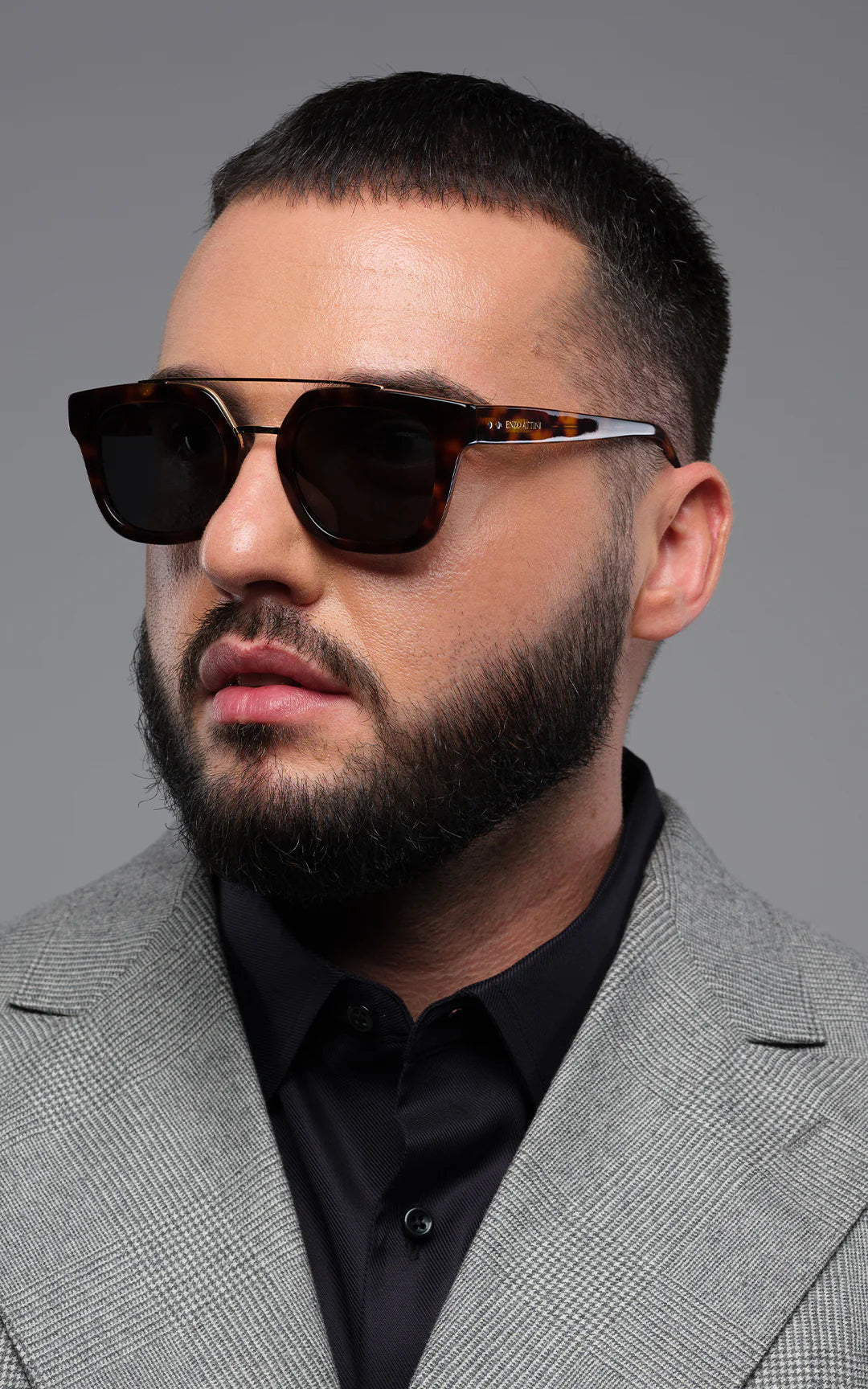 Colosseo di Roma / Tortoise Red + Dark Black Lens