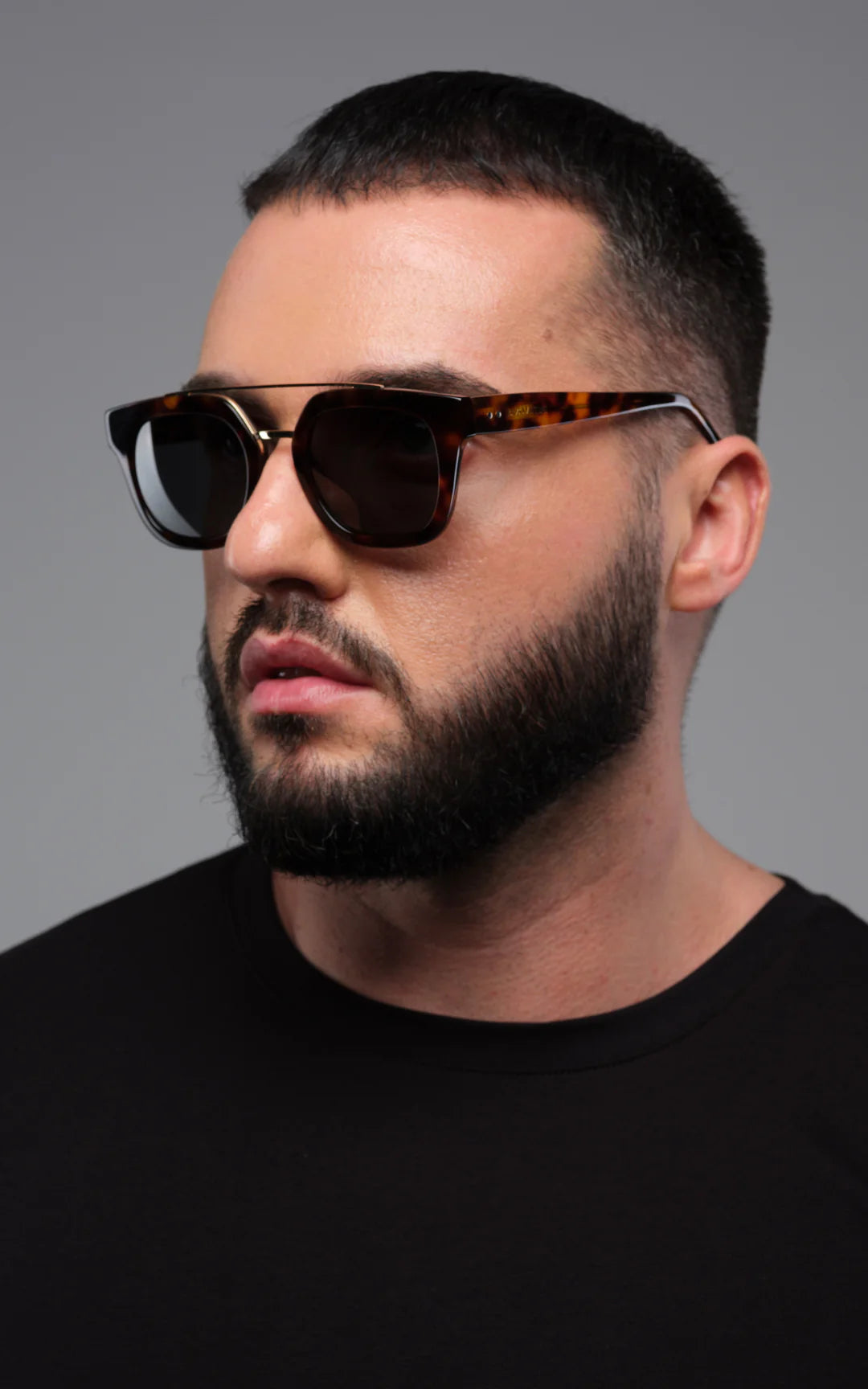 Colosseo di Roma / Tortoise Red + Dark Black Lens