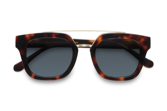 Colosseo di Roma / Tortoise Red + Dark Black Lens.