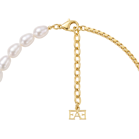 Icon Pearl Necklace.