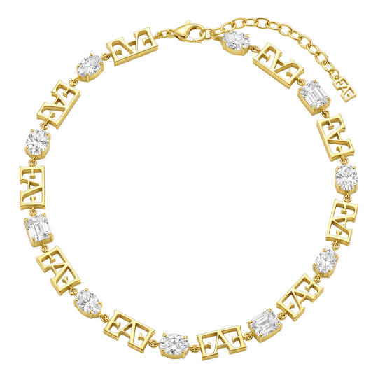 Trinity Necklace / White Color.