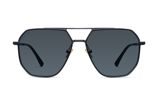 Grand Canyon / Black + Dark Black Lens.