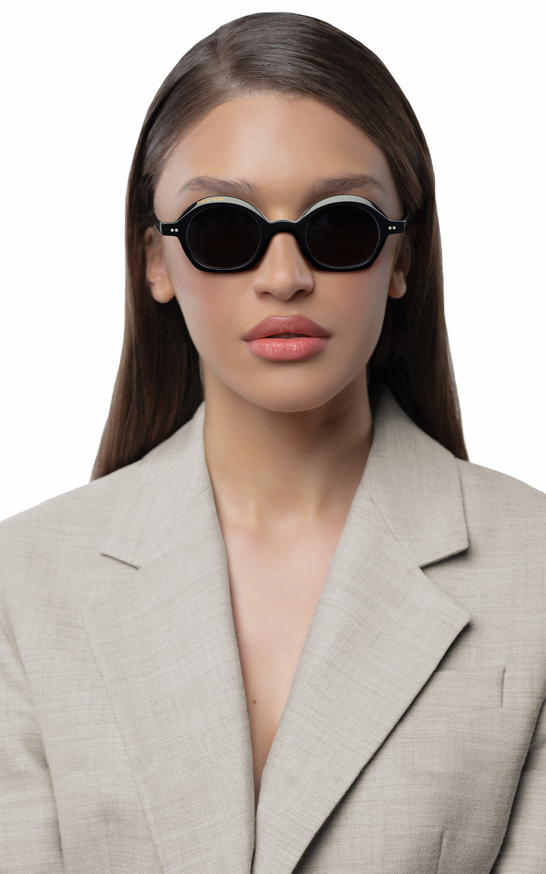 De Gooyer Windmill / Black + Dark Black Lens.