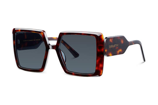 La Scala / Tortoise Red + Dark Black Lens.